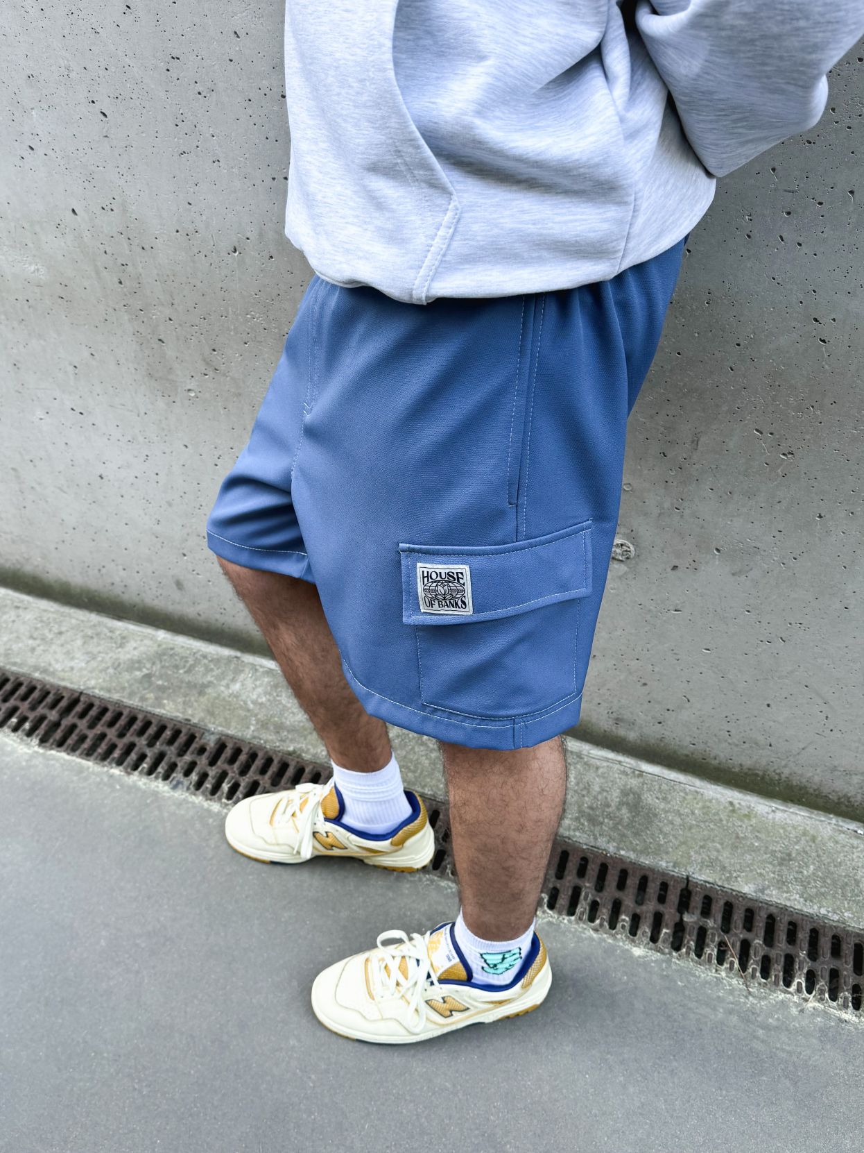 wavy pocket blue